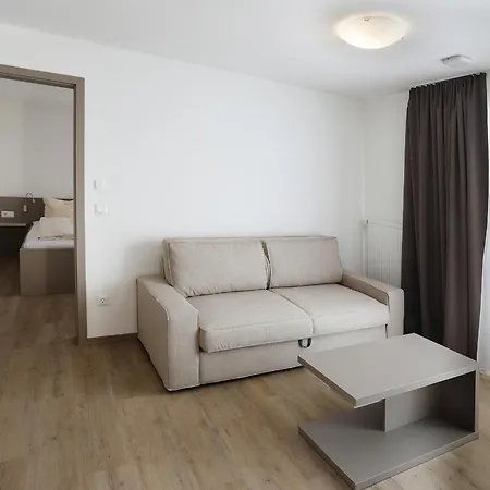 Apartahotel 37 3*