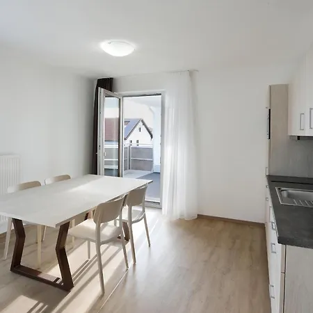 Aparthotel 37 3*