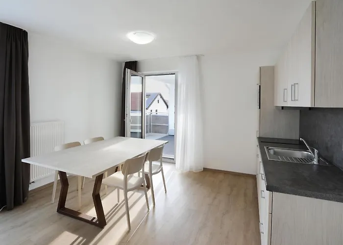 Aparthotel 37 3*