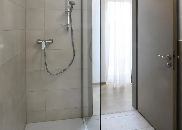 37 Aparthotel 3*